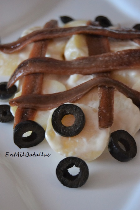 Ensalada de patatas con anchoas - En Mil Batallas