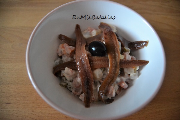 Ensaladilla con anchoas - En Mil Batallas