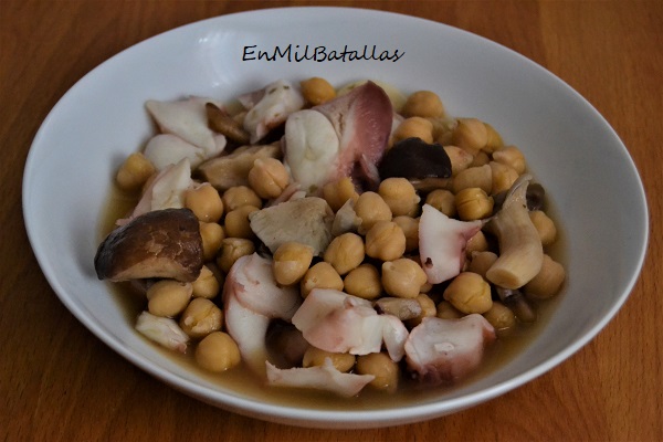 Garbanzos con setas y potón - En Mil Batallas