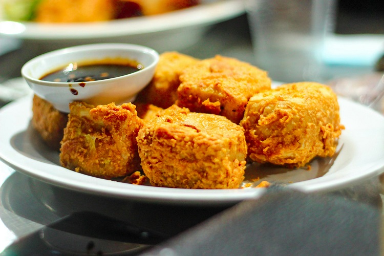 Cómo cocinar el tofu para que sepa a algo - El Jardín de Venus